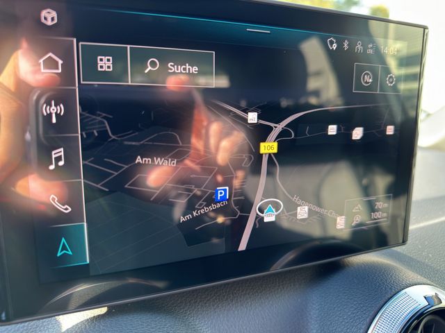 Q2 S line 35 TFSI 110150 kWPS S tronic