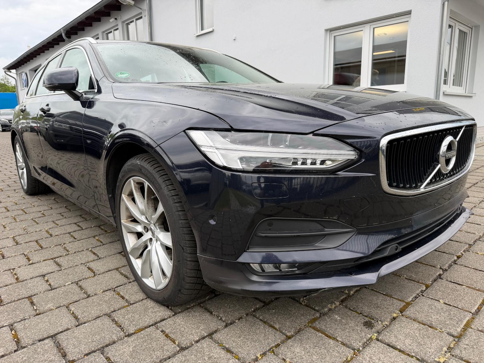 Volvo V90 Kombi Momentum AWD 2.0 D