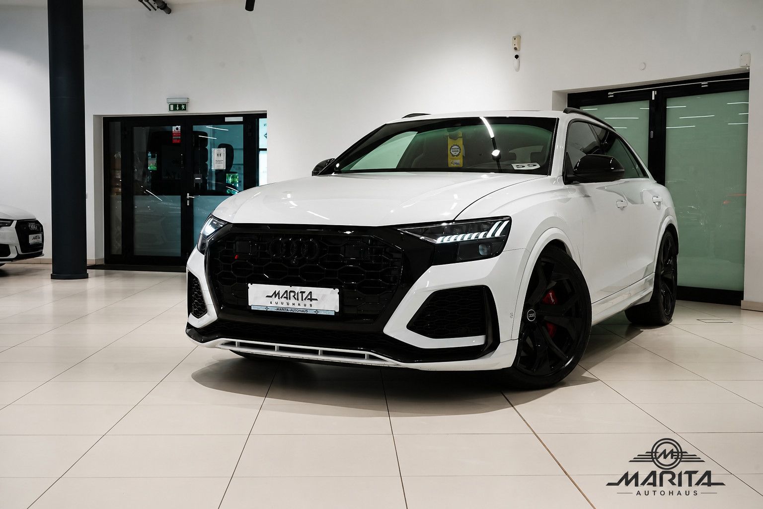 AUDI RSQ8 4.0|HUD|KERAMIK|CARBON|SOFT|LUFT|3D|MASSAG|