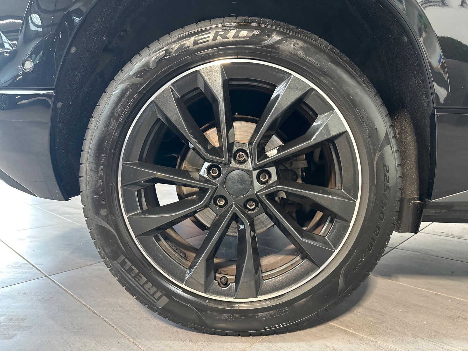 Skoda Karoq 2.0 TDI DSG 4x4 Sportline NAV+ACC+360GRAD imagem 3