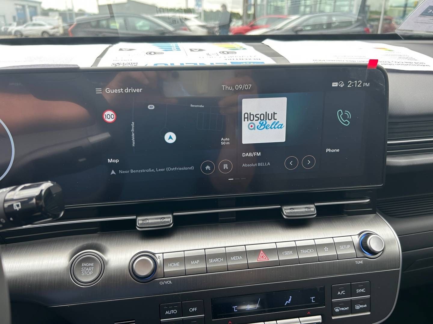 Fahrzeugabbildung Hyundai KONA 1.6 T-GDI (150 PS) Prime Teilleder, Navi, L