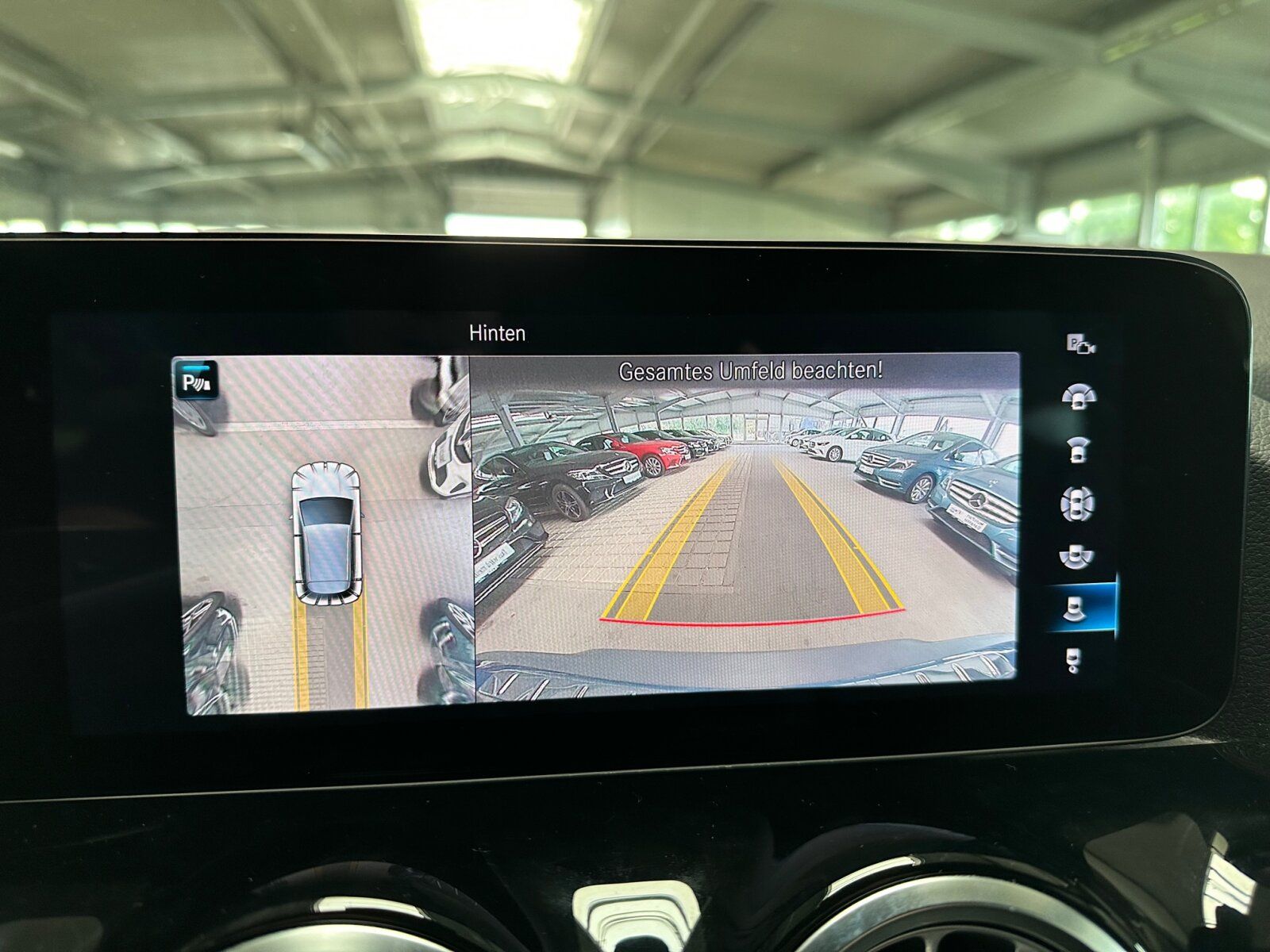 Mercedes-Benz EQA 300 4MATIC Progressive Pano-Dach AHK 360° foto 13