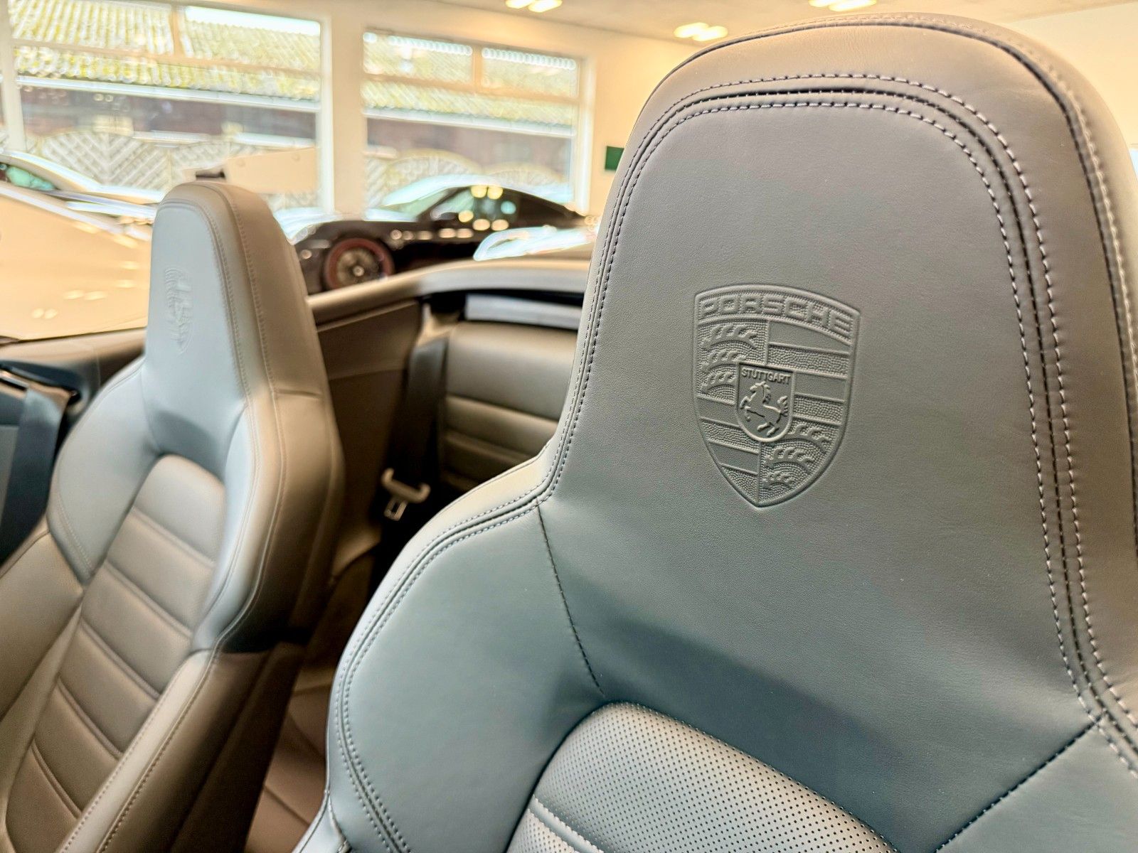 Fahrzeugabbildung Porsche 911 992 Turbo S Cabrio PCCB/LIFT/ACC/APPROVED