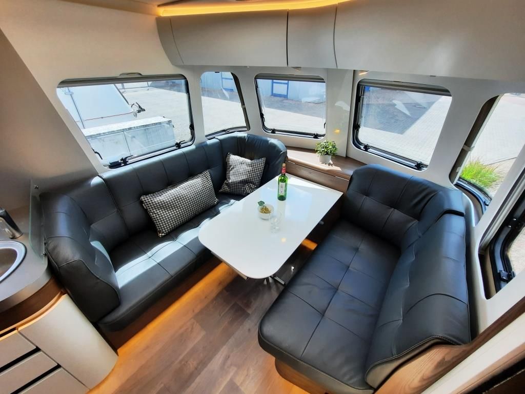 Fahrzeugabbildung HYMER / ERIBA / HYMERCAR Touring 820 Verfüg./Sparen Sie 31.910,- €