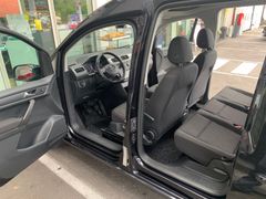 Fahrzeugabbildung Volkswagen Caddy 2,0 TDI BMT 4Motion Trendline Standheizung