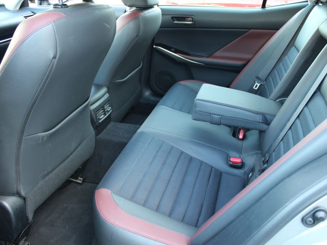 IS 300h "Sport Line" "lückenlos scheckheft"