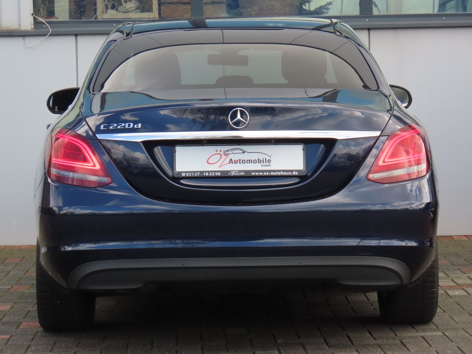 Mercedes-Benz C 220d Autom. Leder Sitzheizung Klimaauto. Navi foto 5