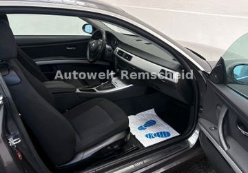 BMW 325 - 12