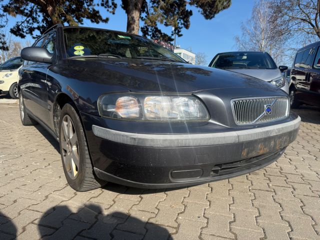 Volvo V70 2.4D / Klimaautomatik /