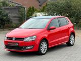 Volkswagen Polo V Highline*1.BESITZ*PANO*XENON*TOP - Volkswagen Polo aus 2013 mit Benzin-Antrieb: Kleinwagen