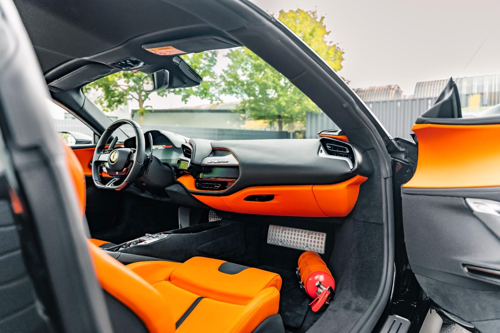 Ferrari SF90 Spider//ARANCIO//AFS//LIFT//CARBON//360-CAM