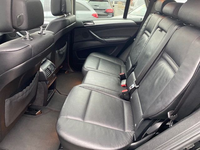 Fahrzeugabbildung BMW X5 xDrive40d M SPORTPAKET+EDITION EXCLUSIVE+AHK