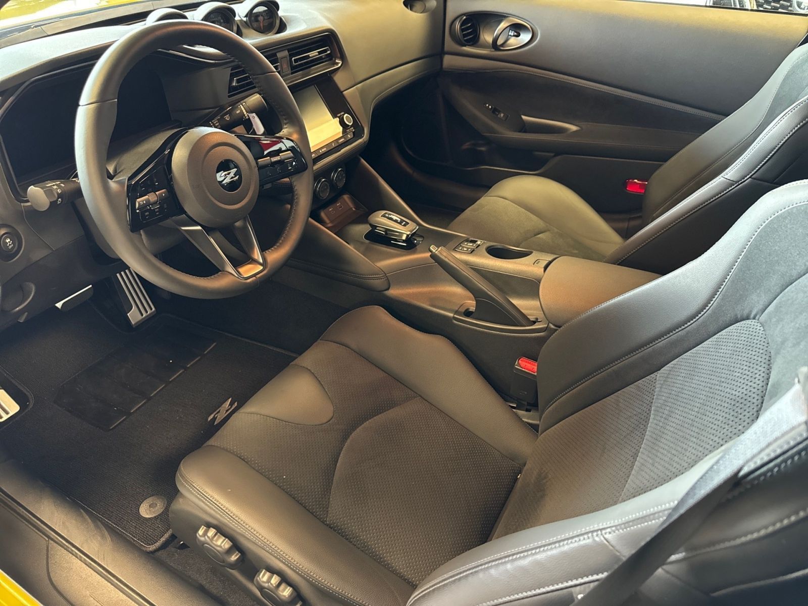 Fahrzeugabbildung Nissan Nissan 400Z V6 Performance AT LED*BOSE*KAMERA*NA