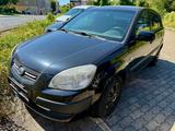 Kia Rio aus 2. Hand, Tüv Neu - Kia Rio in Dresden