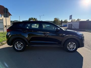 Hyundai TUCSON - 10