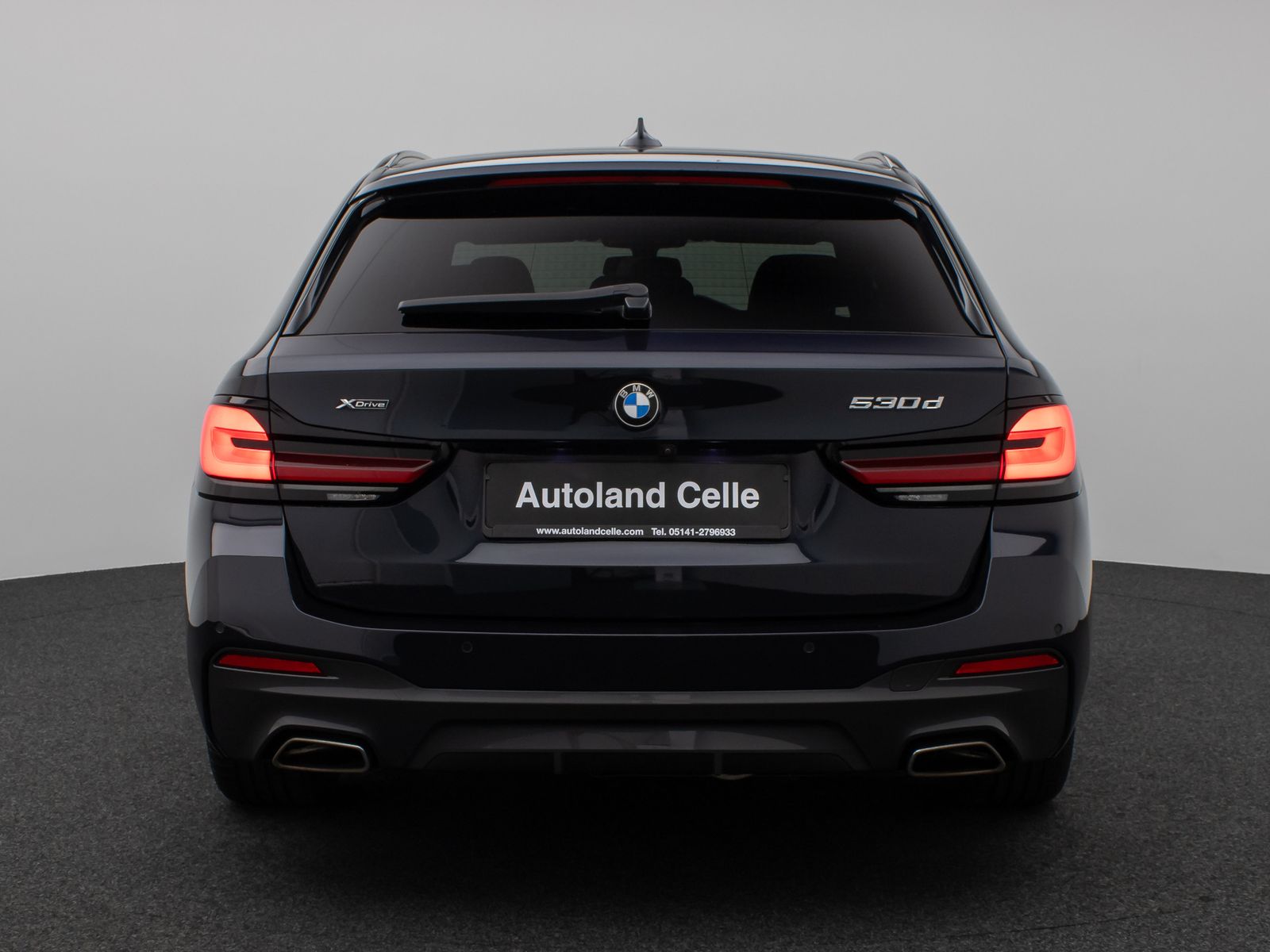 Fahrzeugabbildung BMW 530d xD M Sport Kamera Laser HUD DAB AHK Komfort