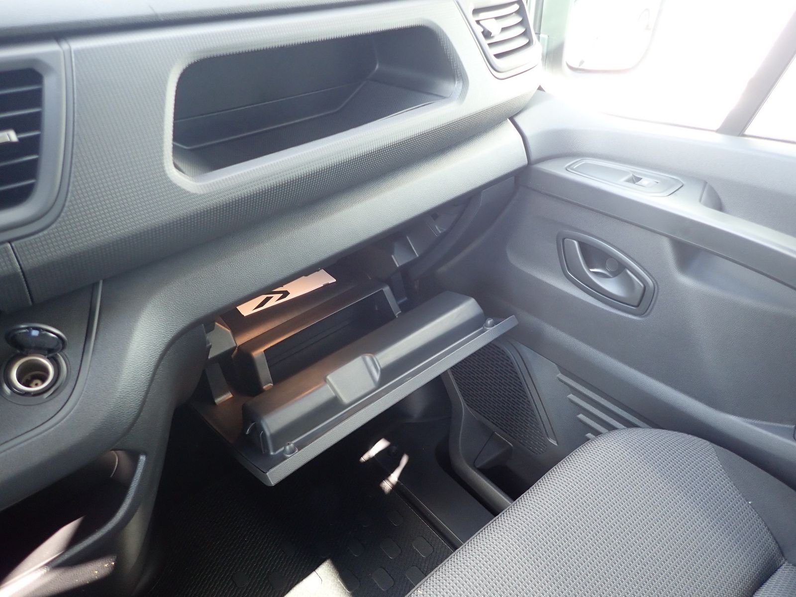 Fahrzeugabbildung Renault Trafic Lkw Business L1H1 2,8t Blue dCi 130