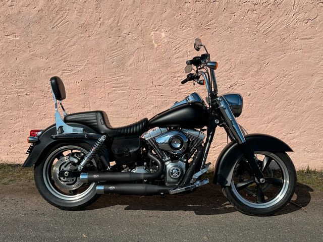 Harley-Davidson FLD DYNA SWITCHBACK *MCJ-KLAPPENAUSPUFF*