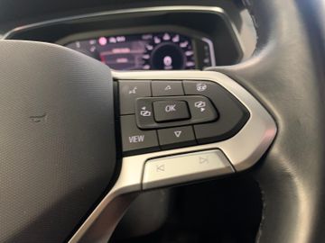 Volkswagen Tiguan Allspace - 11