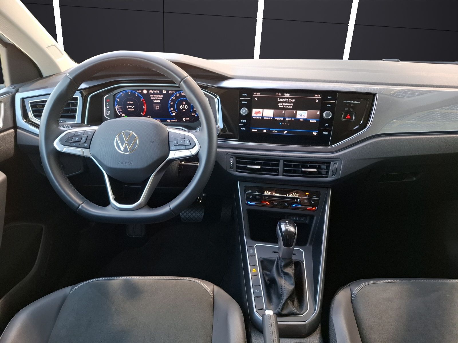 Fahrzeugabbildung Volkswagen Polo TSI Style DSG Matrix Navi AID ACC RFK SH LM