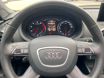 Bild 12 Audi A3 Cabriolet ambiente*KOPF-HZ*SHZ*XENON*KLIMAAUT