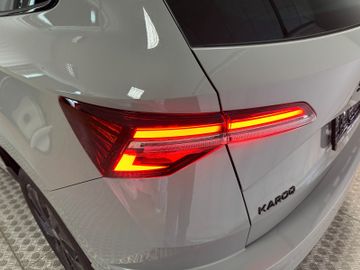 Fahrzeugbestand 28 Skoda Karoq Sportline 1.5 Matrix+AHK+Panodach+Kamera