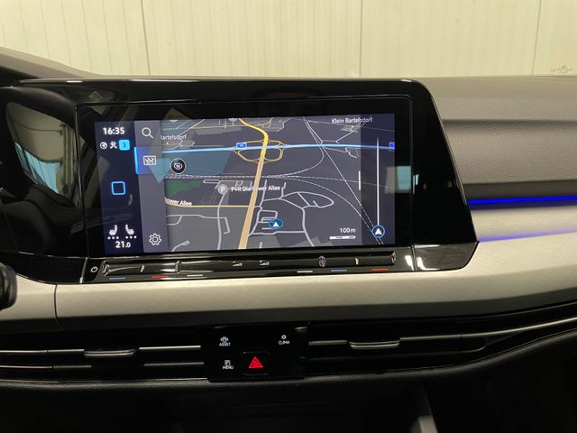 Golf VIII Variant Life 2.0 TDI NAVI ACC