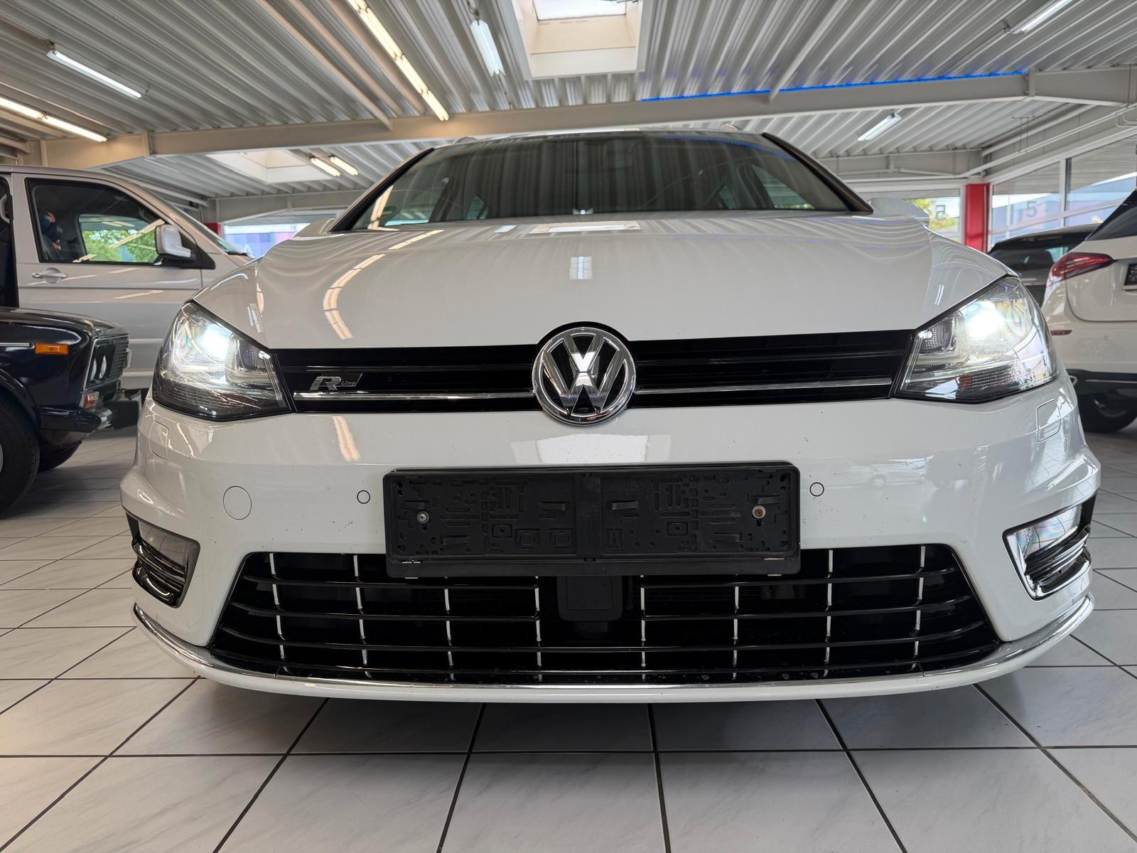 Volkswagen Golf VII Variant Highline BMT DSG AHK *R-Line*