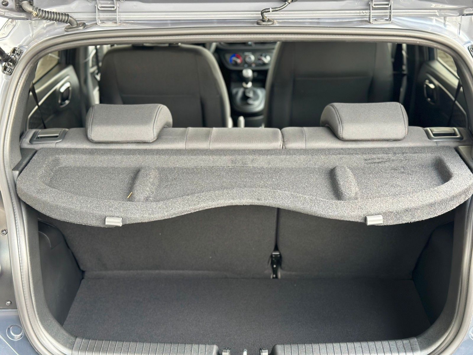 Fahrzeugabbildung Hyundai i10 Connect & Go 1.0l 67PS  Navi!