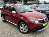 Dacia Sandero Stepway 1.6*98TKM*LPG*Klima*TÜV NEU - Dacia: Rot