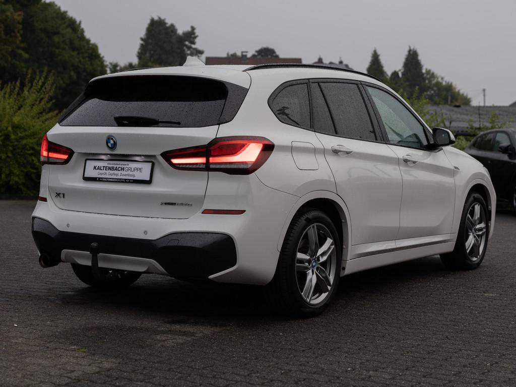 BMW X1 xDrive25e M-Sport FACEL. AHK LED ACC NAVI SHZ, миниатюра 6