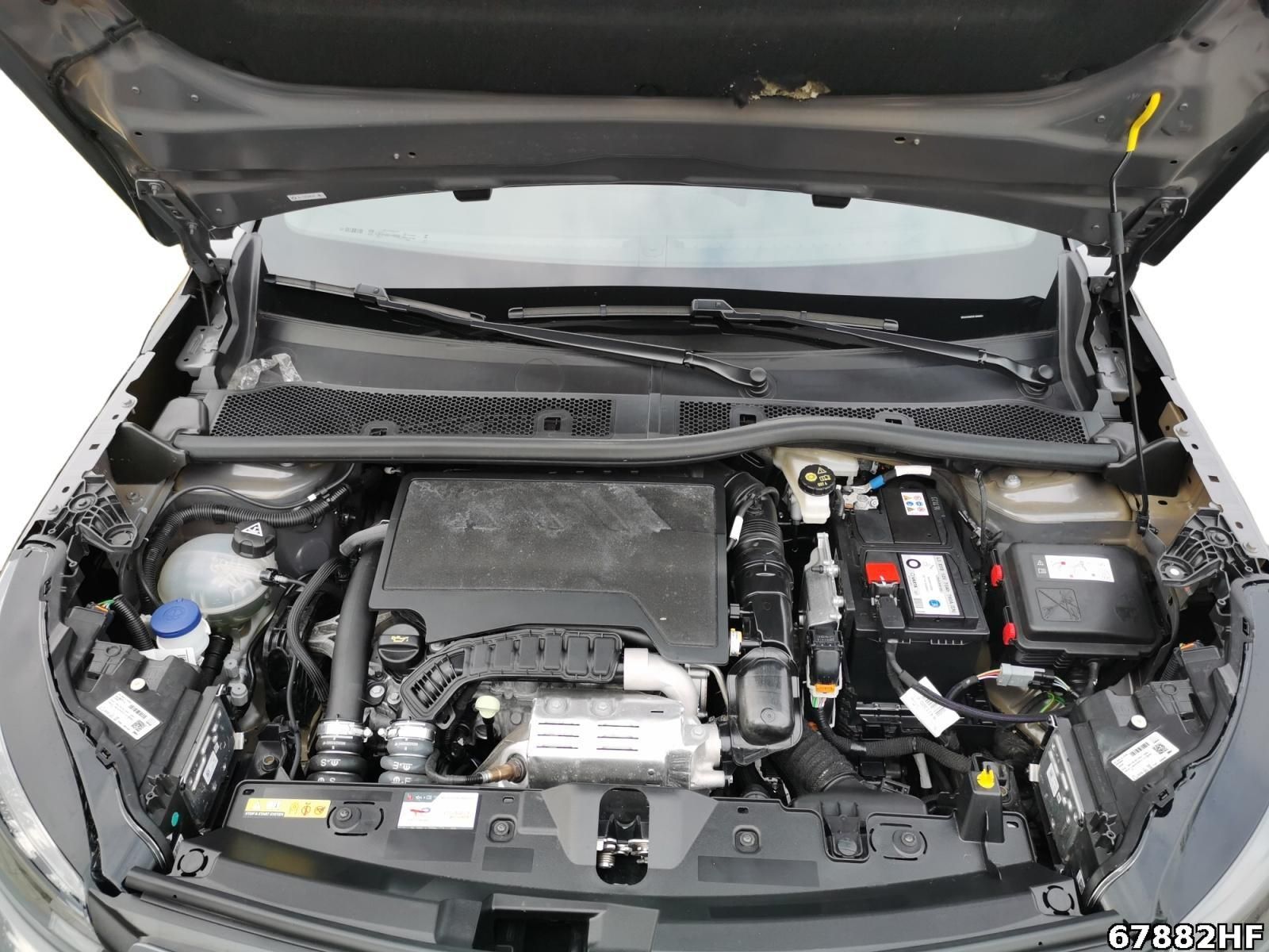 Fahrzeugabbildung Peugeot 2008 2008 GT