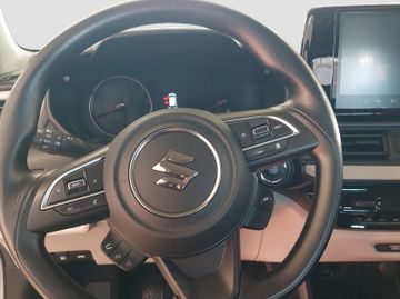 Fotografie 11 des Suzuki Swift 1.2 HYBRID MT Club