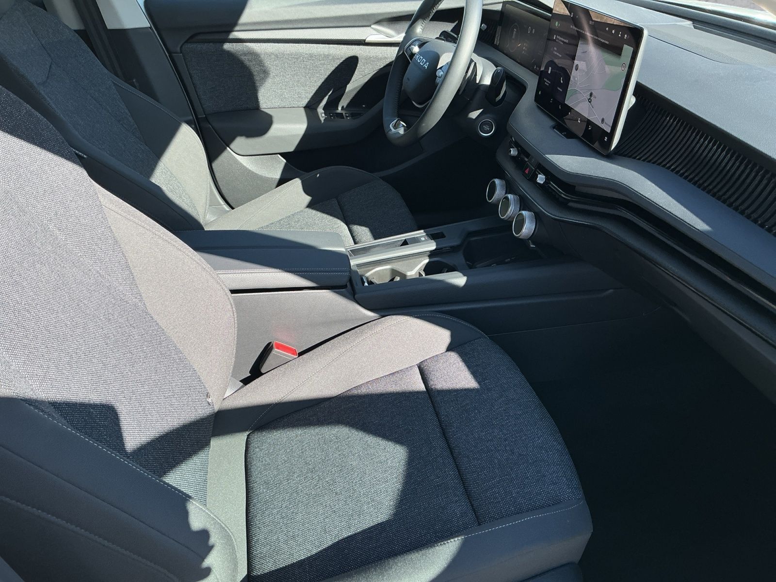 Skoda Superb - Bild 12