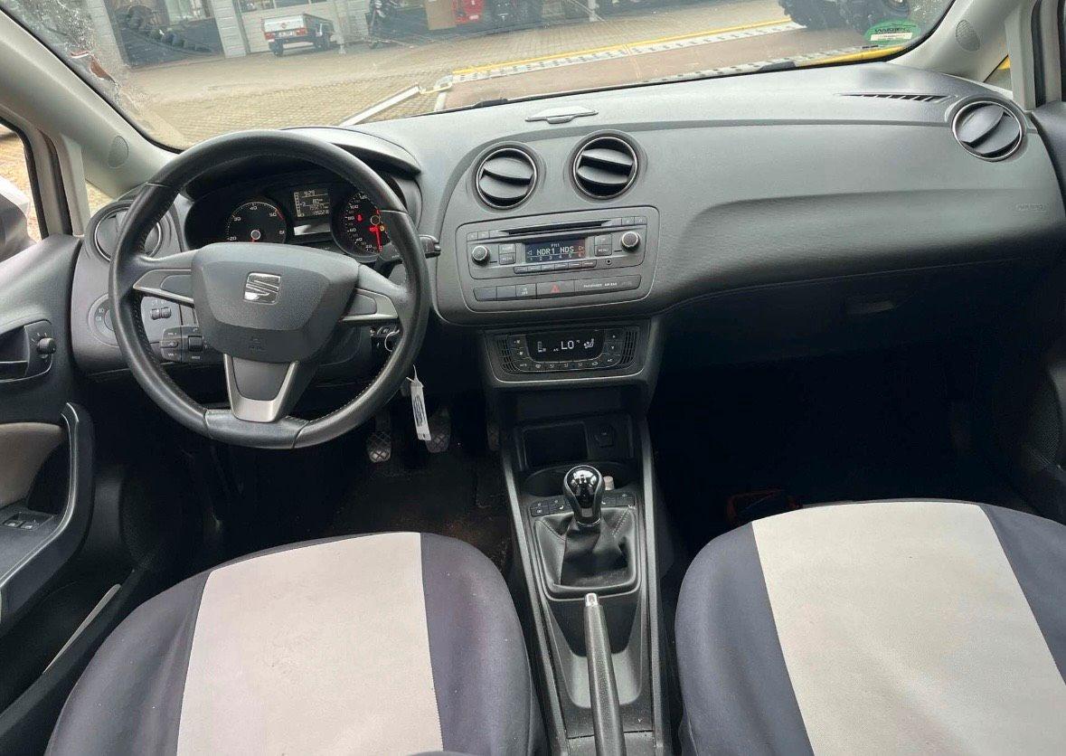 Seat Ibiza 2015 — photo 7