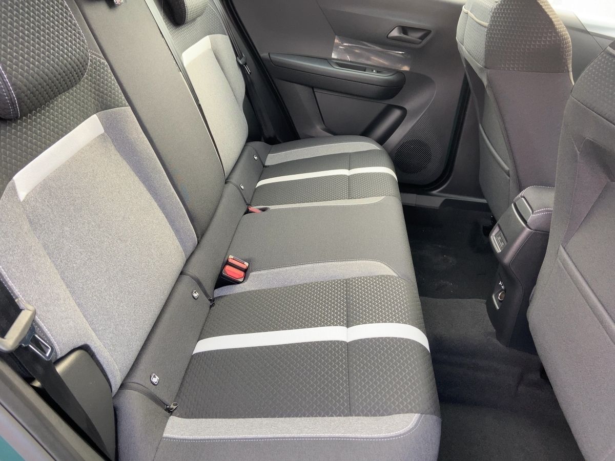 Opel Frontera - Bild 12