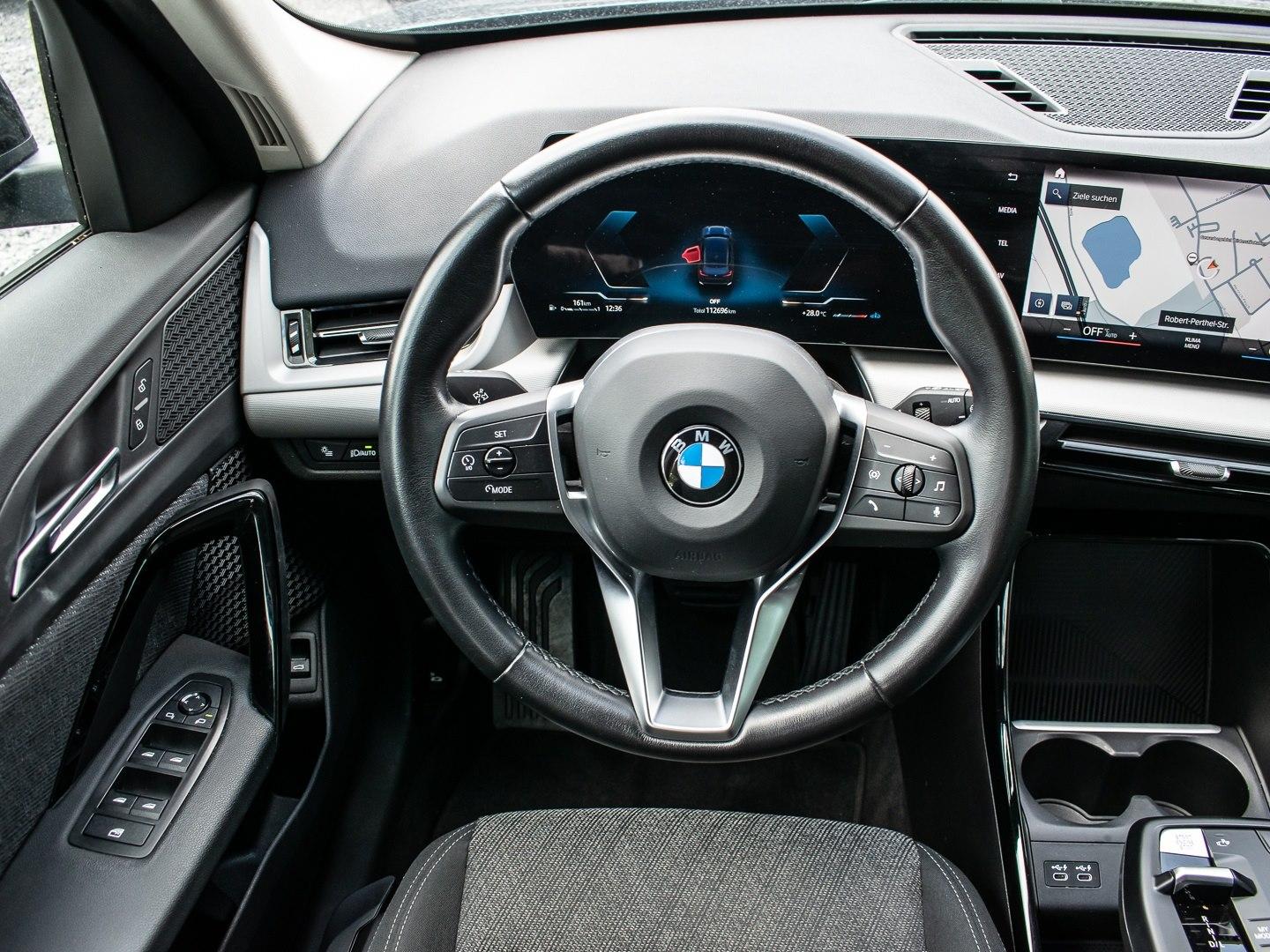 BMW X1 sDrive18i RFK NAVI LED PDC V+H SHZ DAB PA, миниатюра 10