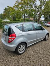 Mercedes-Benz A 150 ELEGANCE Elegance - Mercedes-Benz A 150: Elegance
