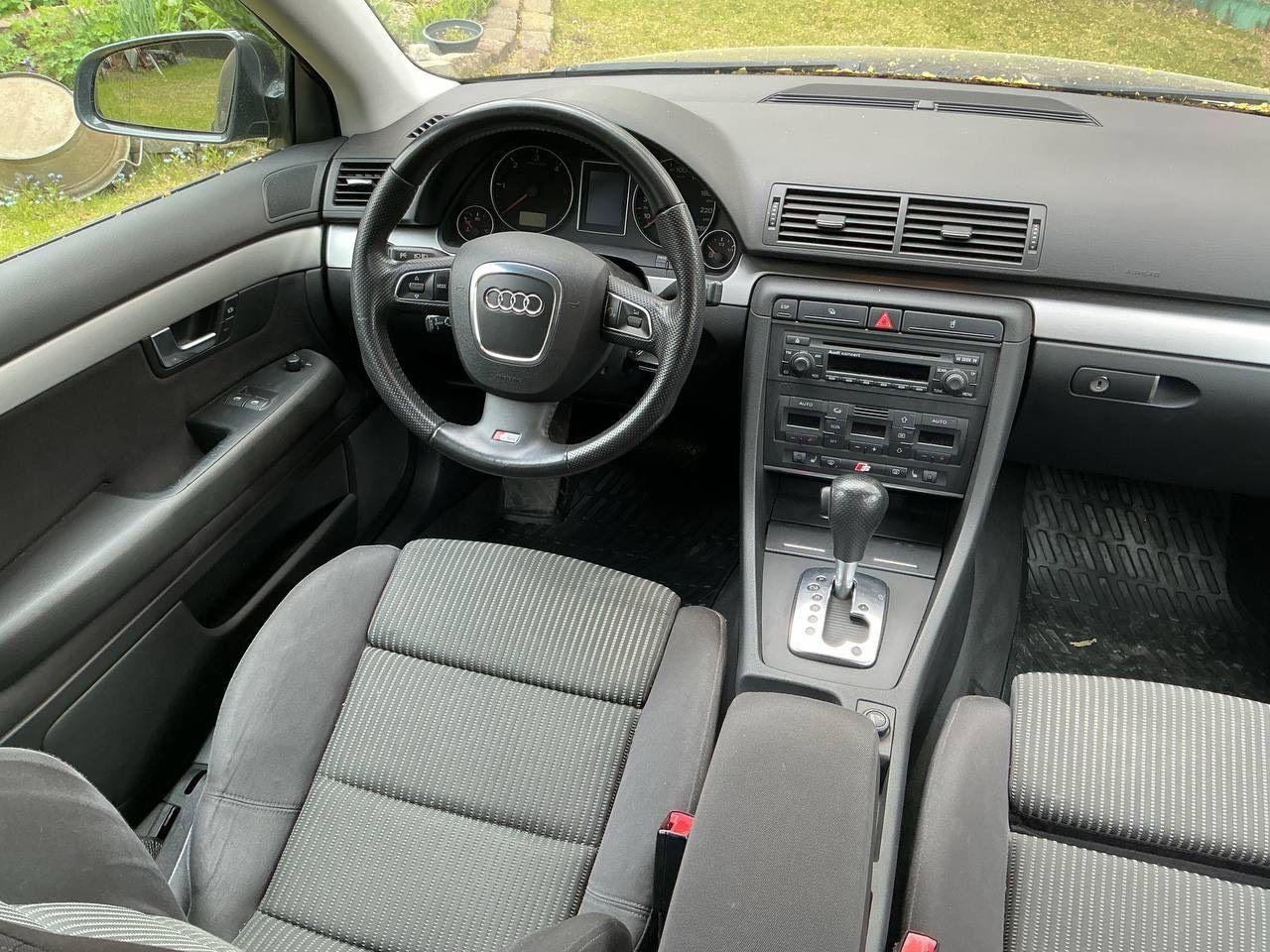 Audi A4 2005 — фото 14