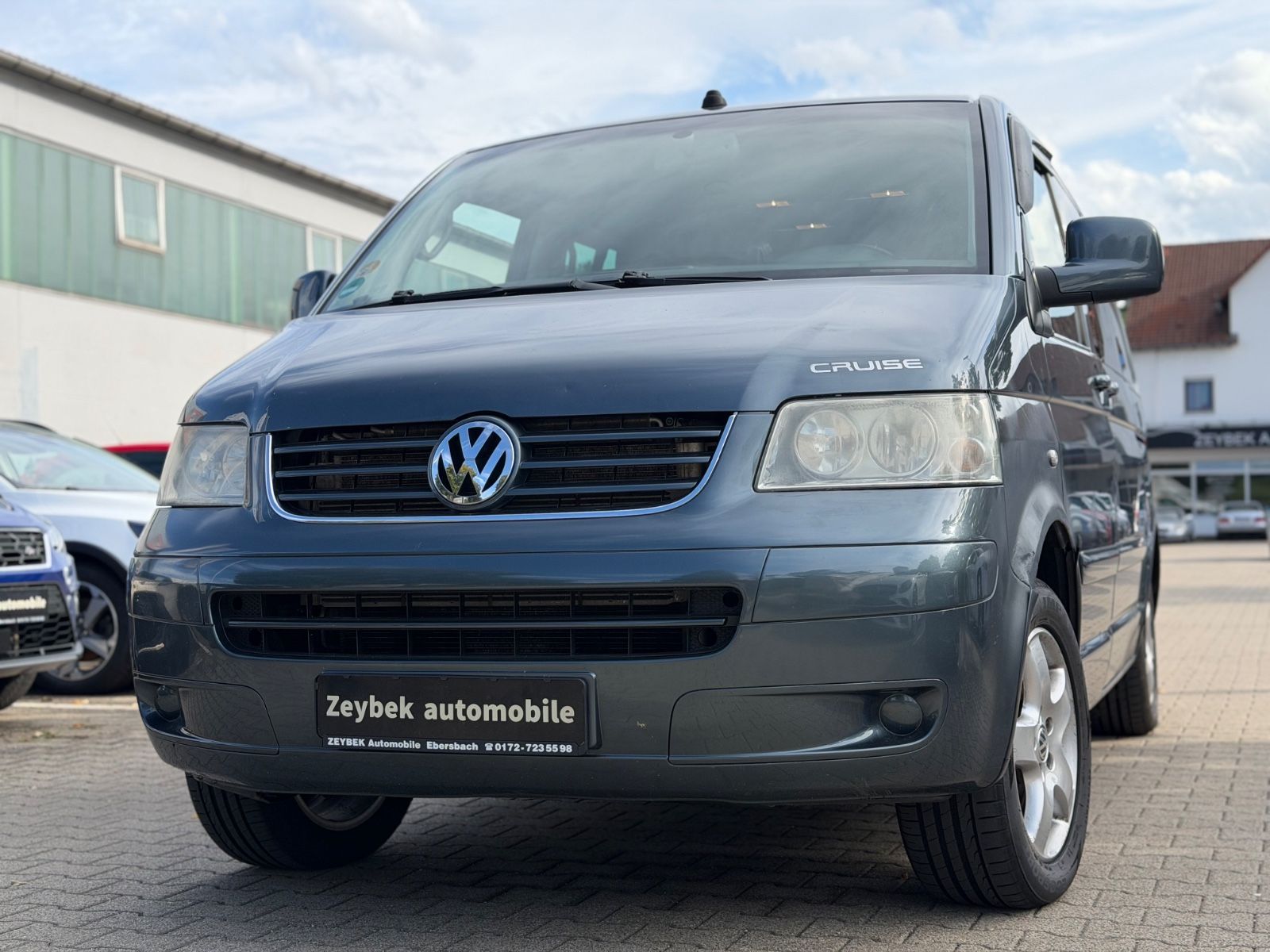 Volkswagen T5 Transporter - 1