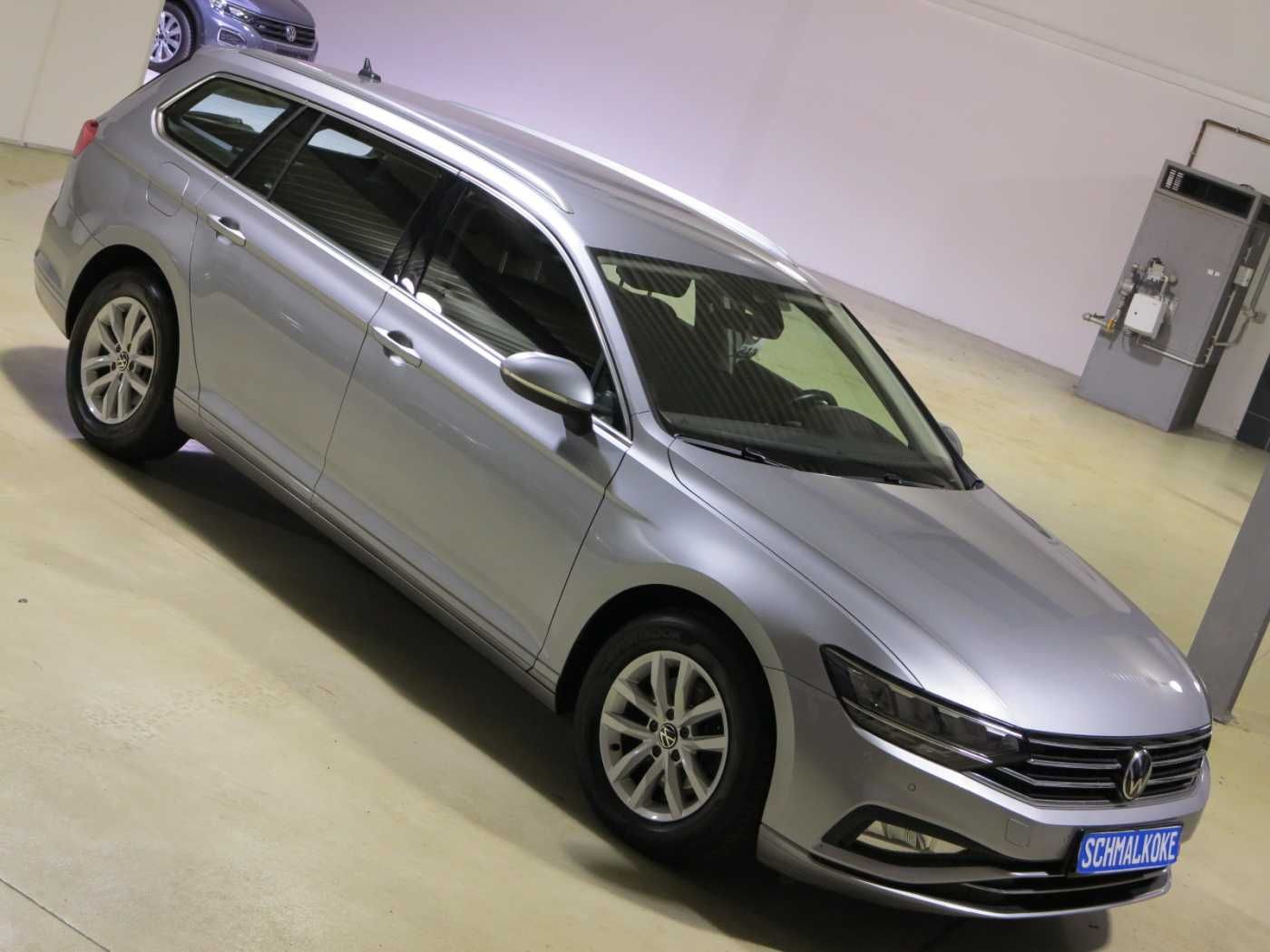 VW Passat Variant