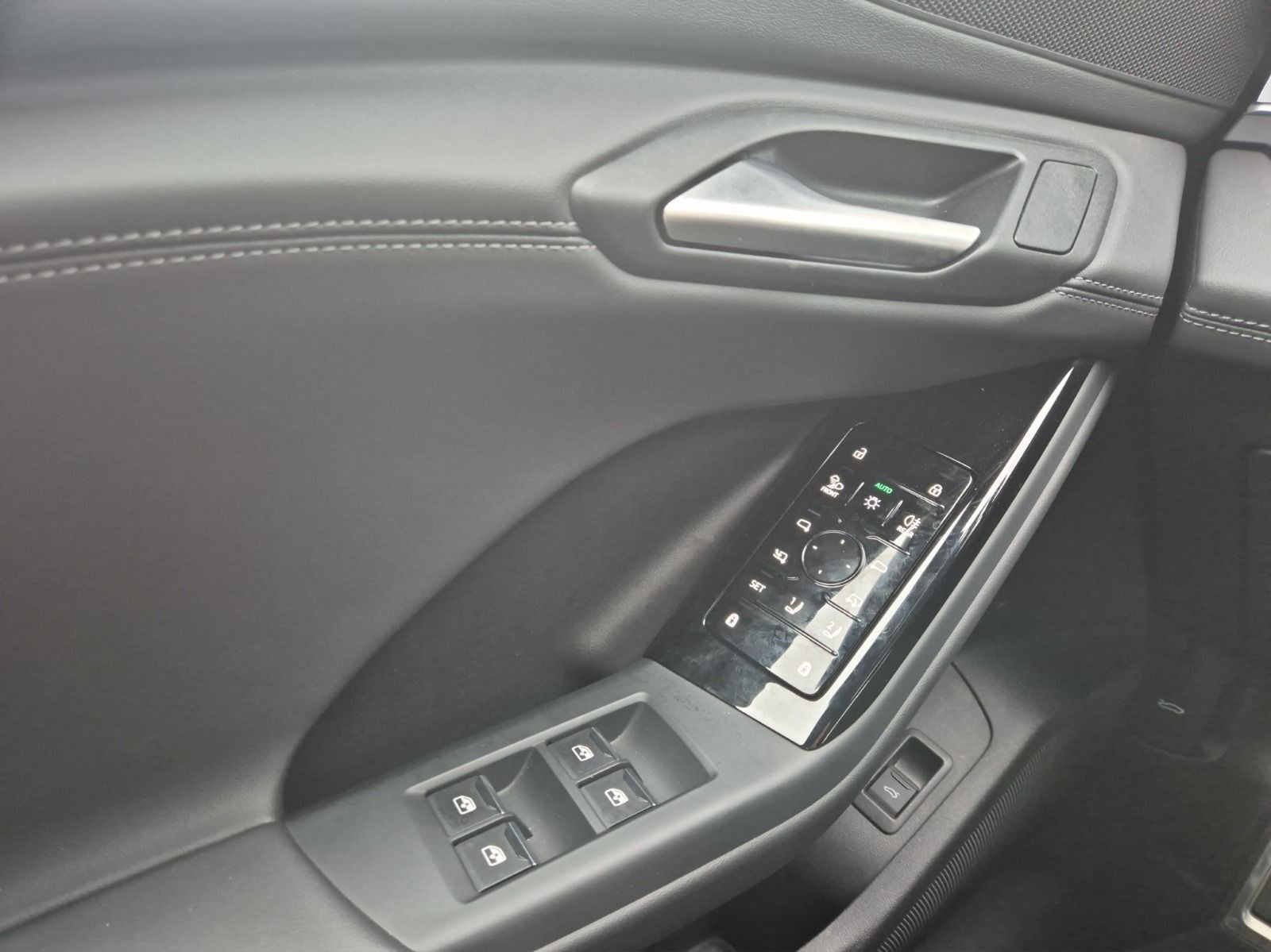 Audi e-tron - Bild 12