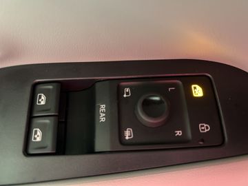 Ford Explorer Select RWD