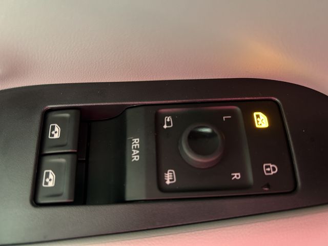 Ford Explorer Select RWD