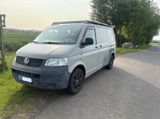 Volkswagen T5 Camper, 2x Schiebetür, Küche, Solar - Gebrauchte Wohnmobile bis 7.000 € kaufen bei mobile.de