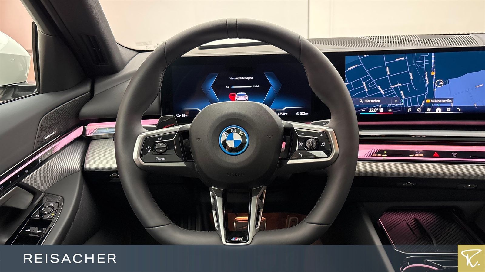BMW i5 A Tou eDrive40 M-Sport Pano AHK DAProf foto 5