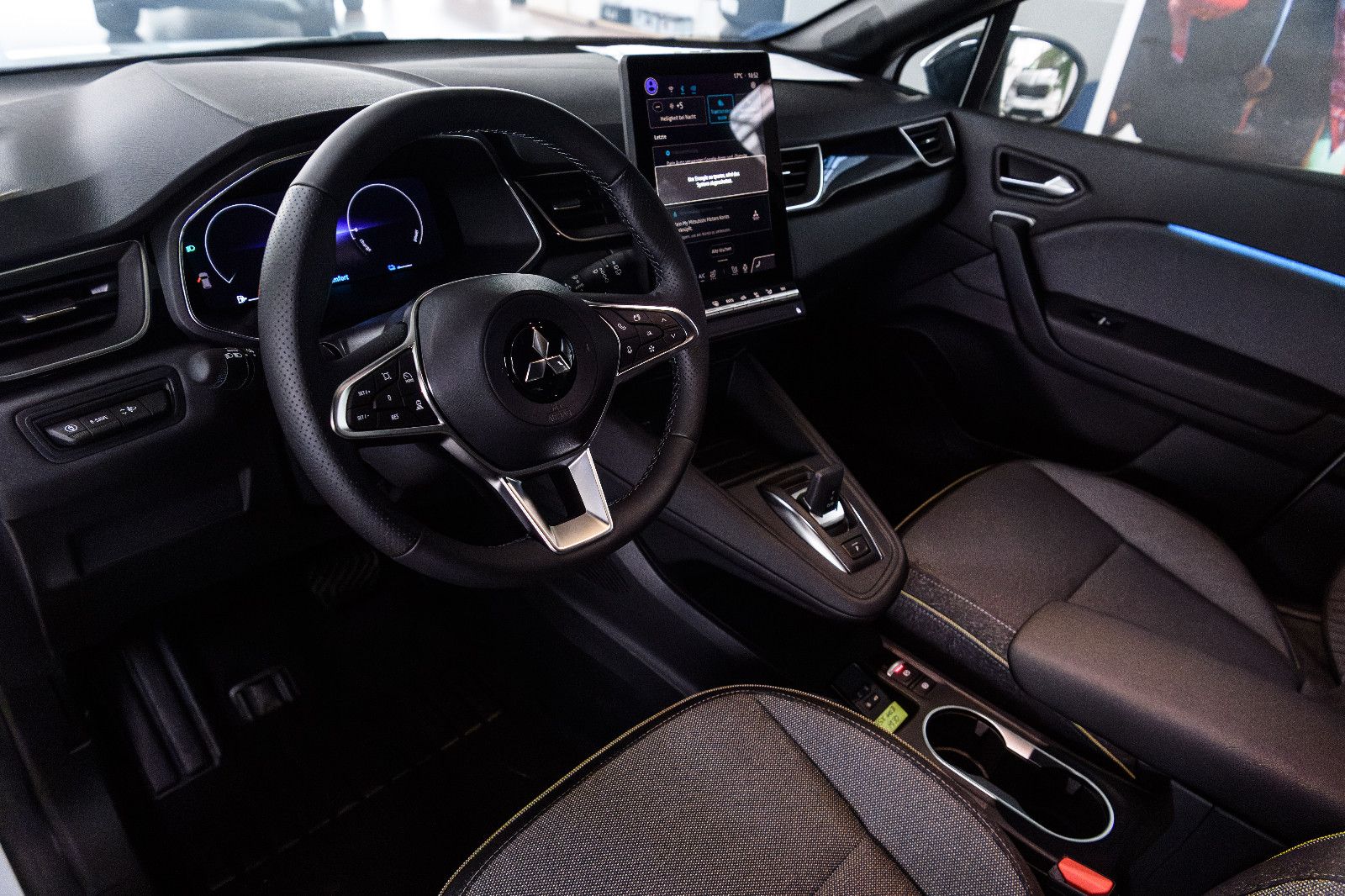 Fahrzeugabbildung Mitsubishi ASX Edition 1.8 HEV Auto. LED 360° Google