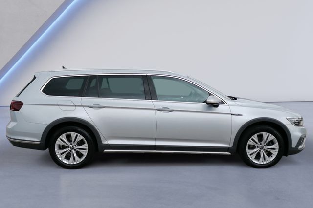 Passat Alltrack 2.0 TDI DSG 4MO PANO+AHK+STHZ+