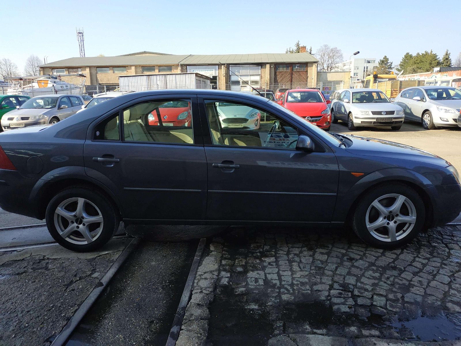 Mondeo Mondeo 1.8 Ghia/ TÜV NEU/ wenig KM/ Winte – Bild 6