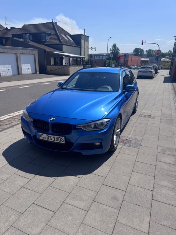 Image of BMW 320